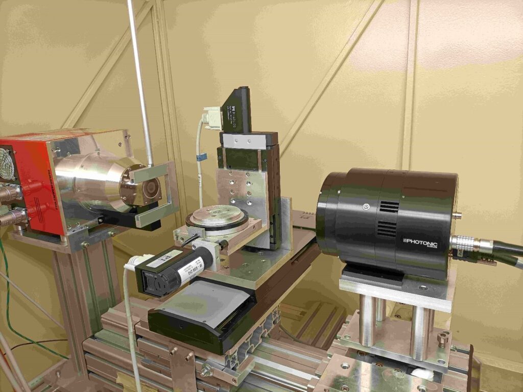 TOMO 1 cabinet micro-CT scanner